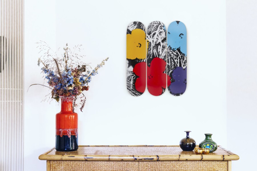 Andy-Warhol-Skateboards andy-warhol-skateboards | Flowers - Grey/Red Triptych Andy Warhol X The Skateroom